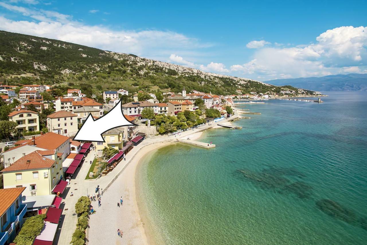 Apartment Bojan With Terrace And Sea View Baška Exterior foto
