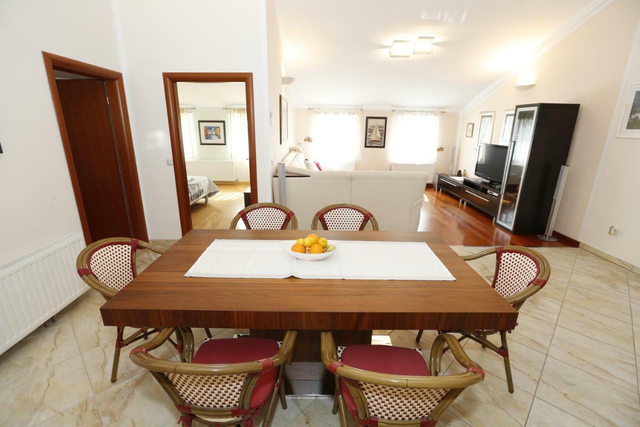 Apartment Bojan With Terrace And Sea View Baška Exterior foto